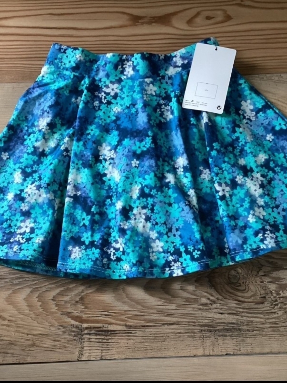 Nike Girls Skort Size 5(NWT)~PRICE IS FIRM~